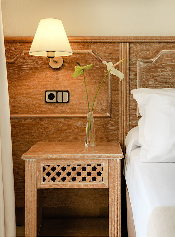 Hotel H10 Princess 4*